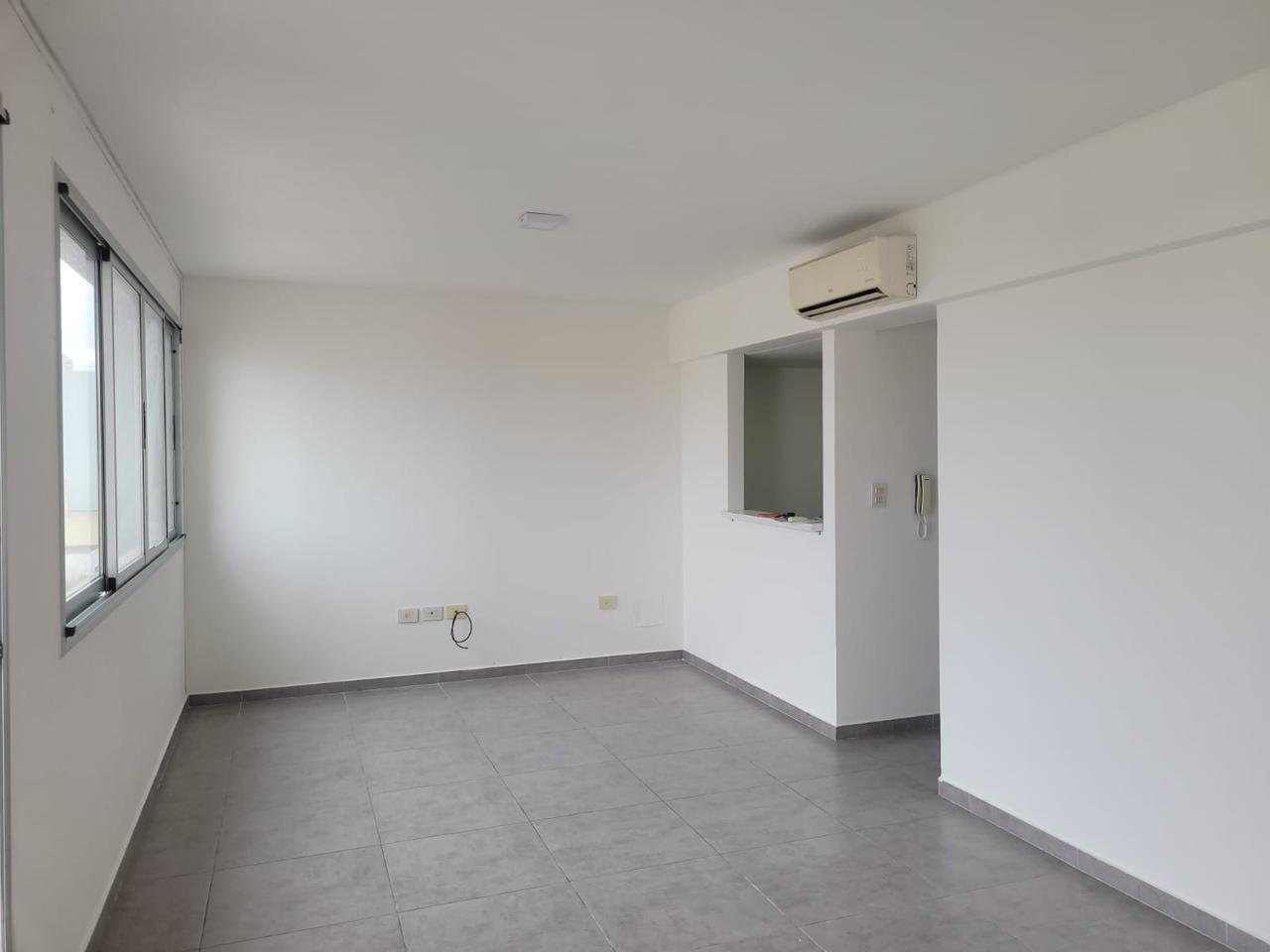 Departamento de 2 dormitorios en alquiler en La Plata