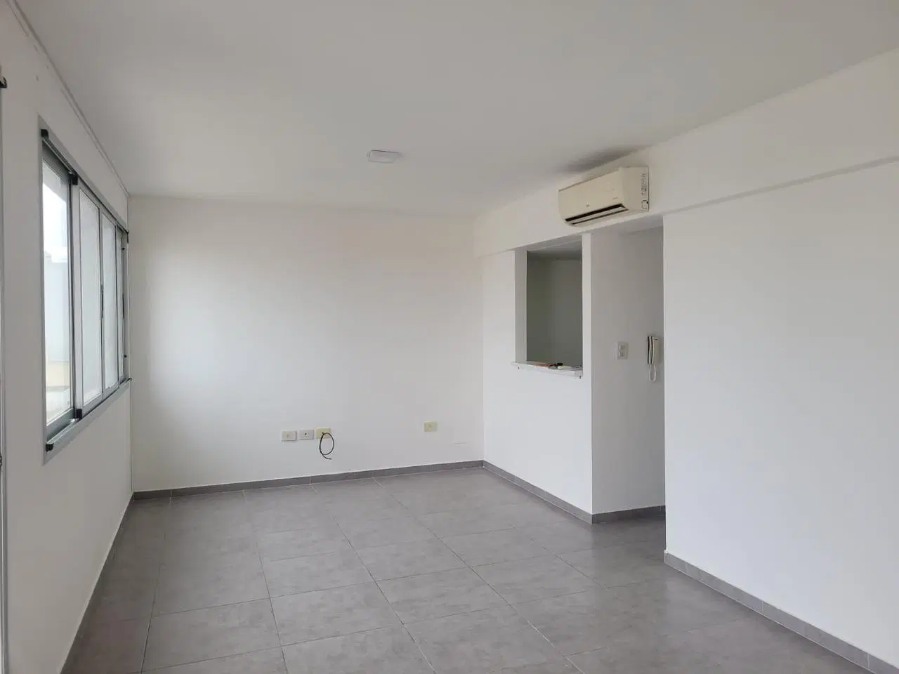 Departamento de 2 dormitorios en alquiler en La Plata 3