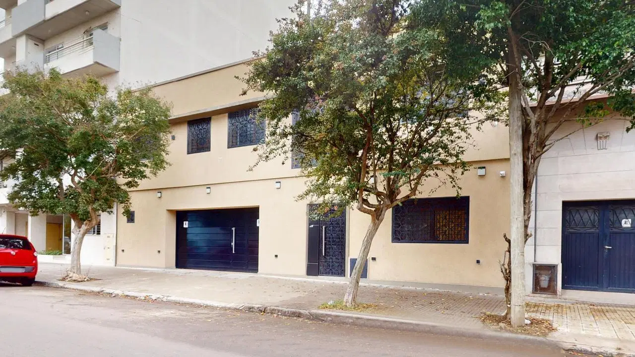 Casa en venta en La Plata 2