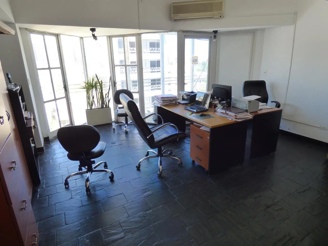 Oficina en venta en La Plata 3