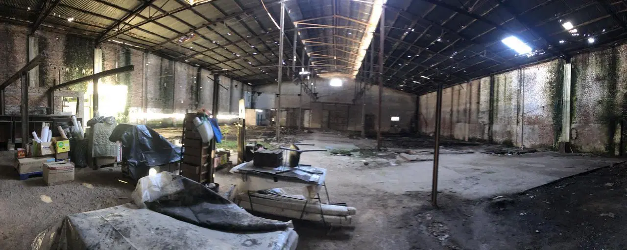 Depósito en venta en La Plata 4
