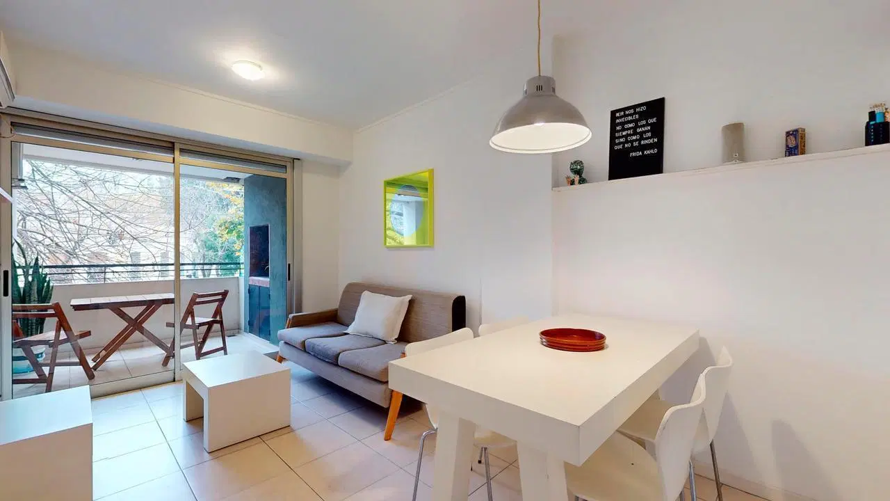 Departamento de 2 ambientes en venta en La Plata 2