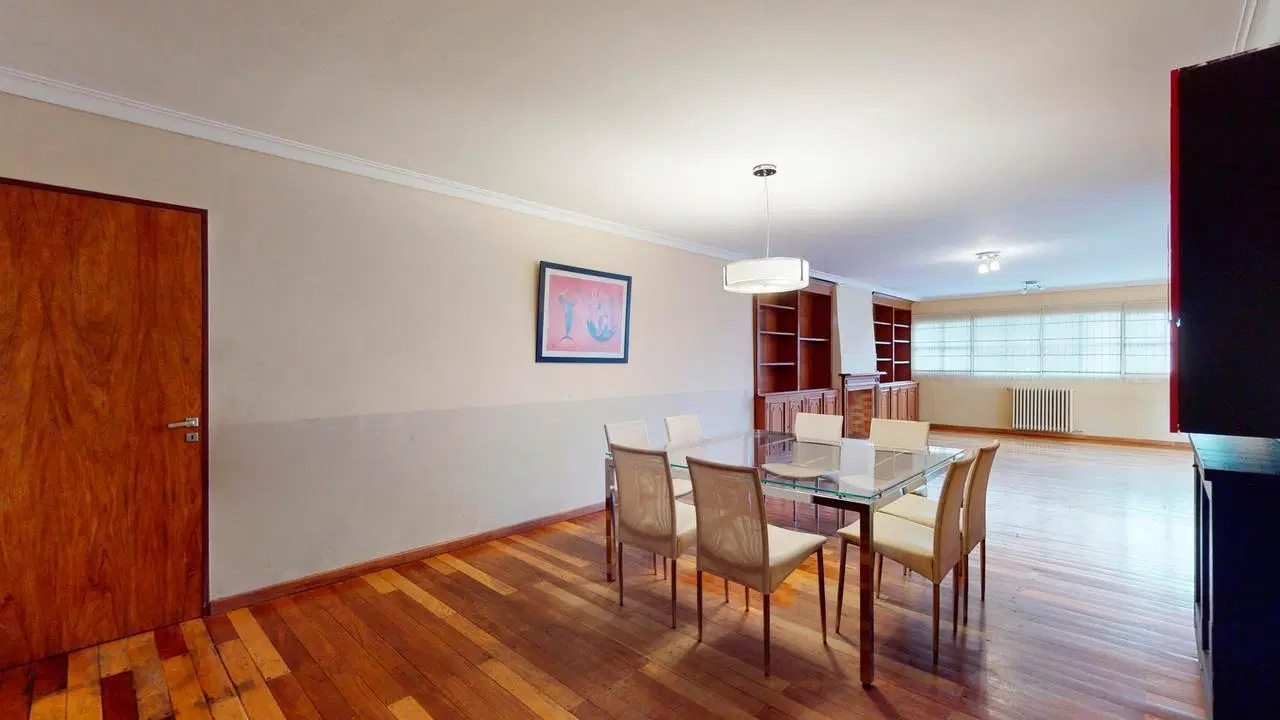 Departamento de 2 dormitorios en venta en La Plata 3