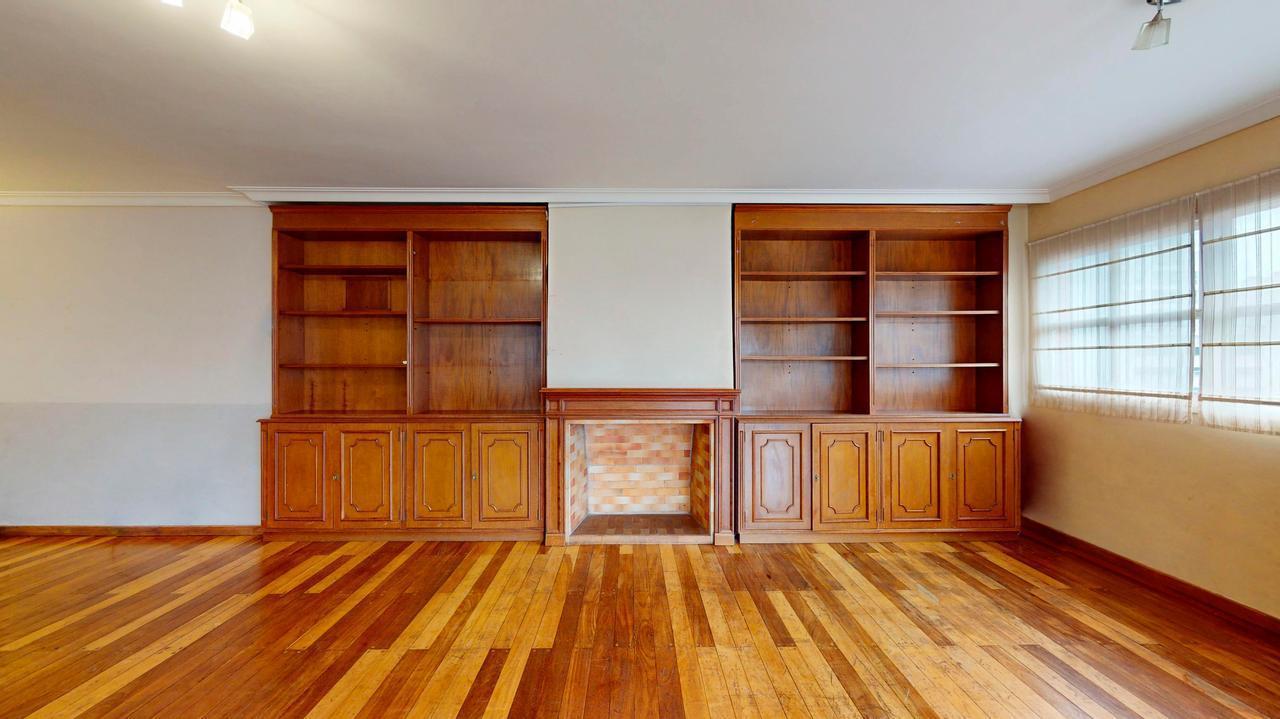 Departamento de 2 dormitorios en venta en La Plata