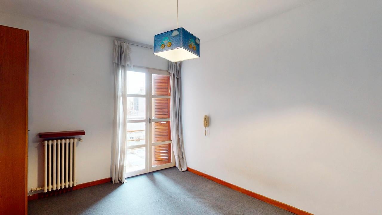 Departamento de 2 dormitorios en venta en La Plata