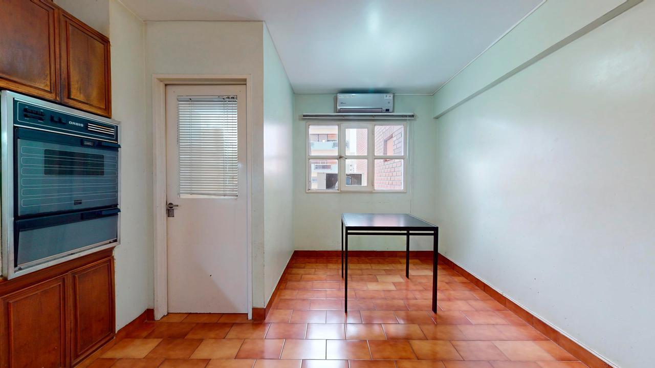 Departamento de 2 dormitorios en venta en La Plata