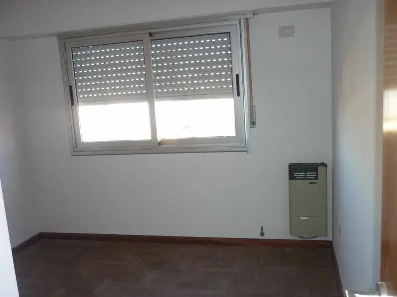 Departamento en alquiler en La Plata 3