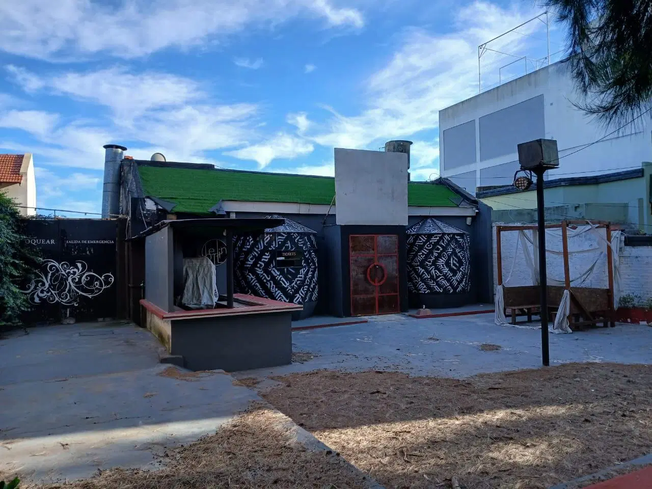 Local en venta en Gonnet 4