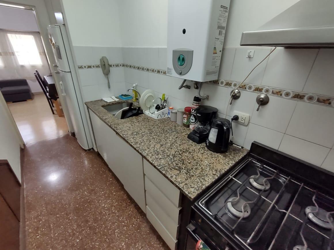 Foto de Departamento en alquiler en La Plata calle 14 e/ 58 y 59 Dacal Bienes, imagen 2