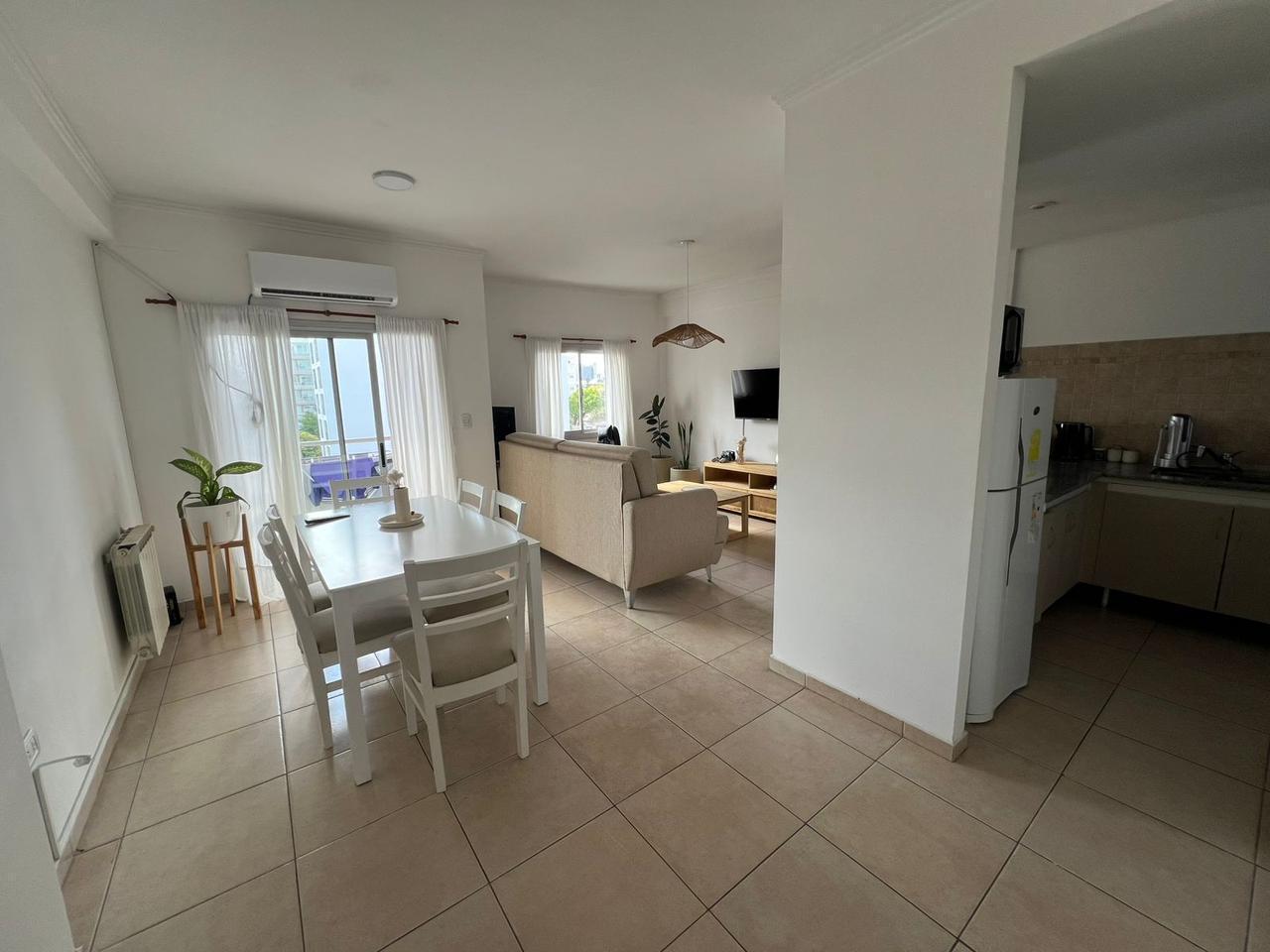 Foto de Departamento de 2 dormitorios en Alquiler, imagen 1
