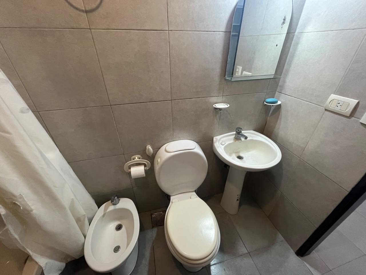 Foto de Monoambiente en Alquiler en La Plata, imagen 1