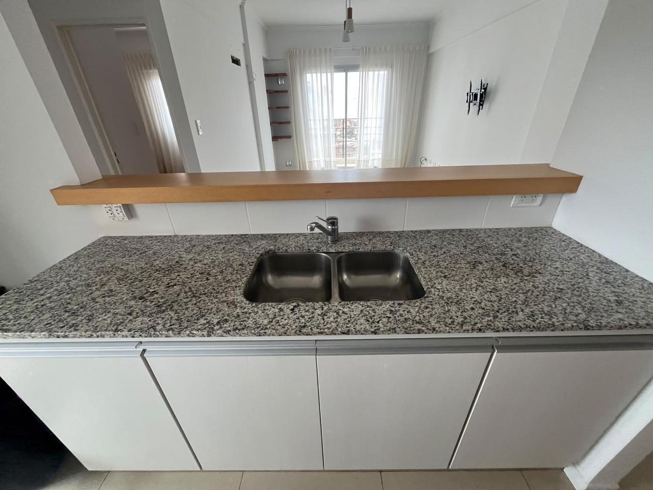 Foto de Departamento de 1 dormitorio en alquiler en La Plata, imagen 1