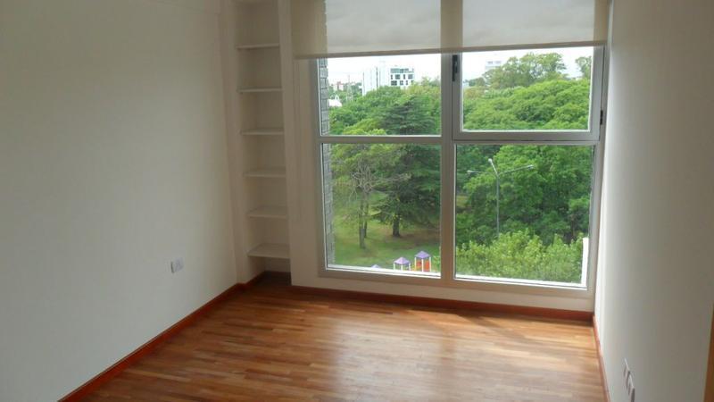 Foto de Departamento en alquiler en La Plata, imagen 5