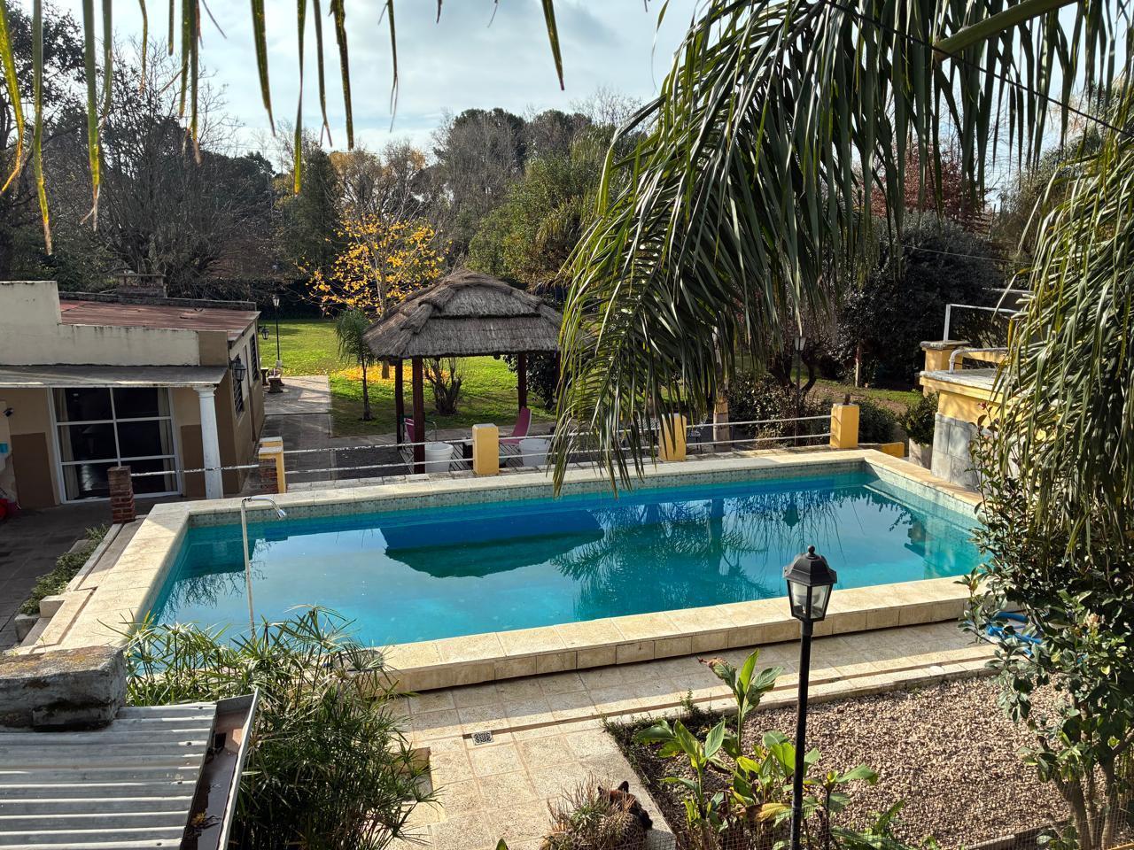 Foto de Casa quinta en venta en Lobos, imagen 1