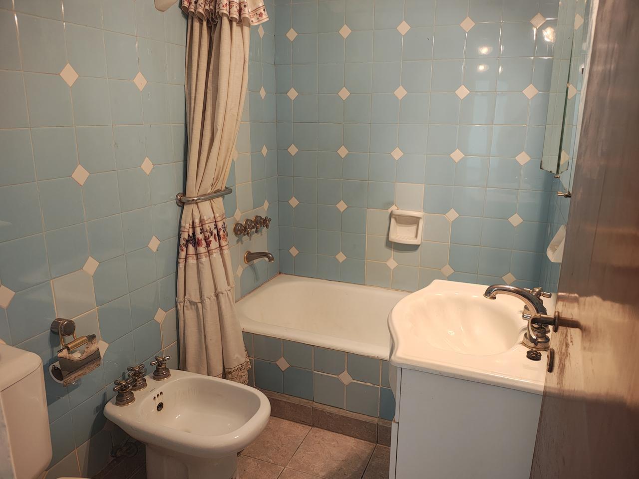 Foto de Departamento 2 dormitorios en venta en La Plata, imagen 3
