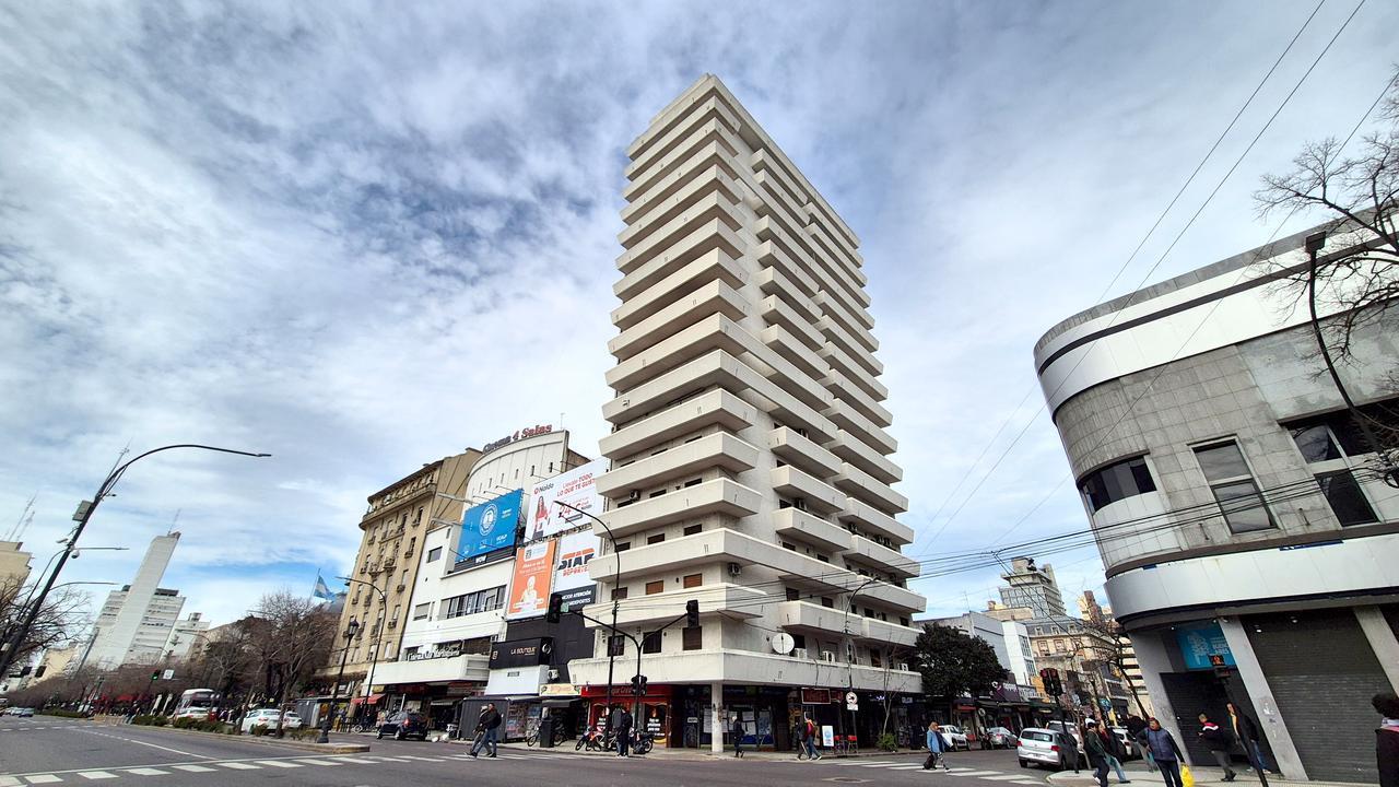 Foto de Semipiso de 3 dormitorios en venta en en La Plata, imagen 1