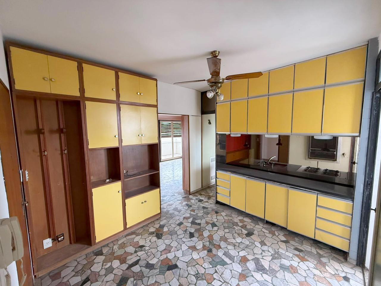 Foto de Semipiso de 3 dormitorios en venta en en La Plata, imagen 2