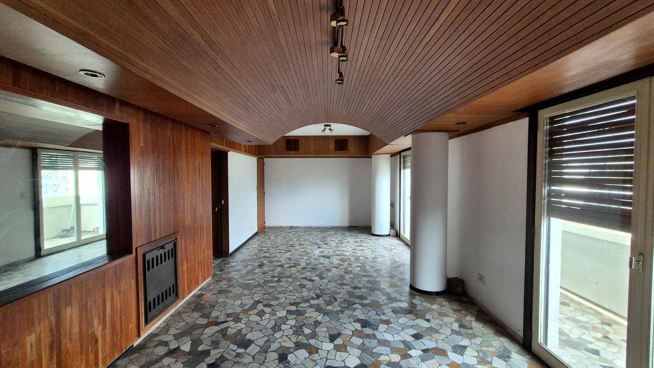 Foto de Semipiso de 3 dormitorios en venta en en La Plata, imagen 4