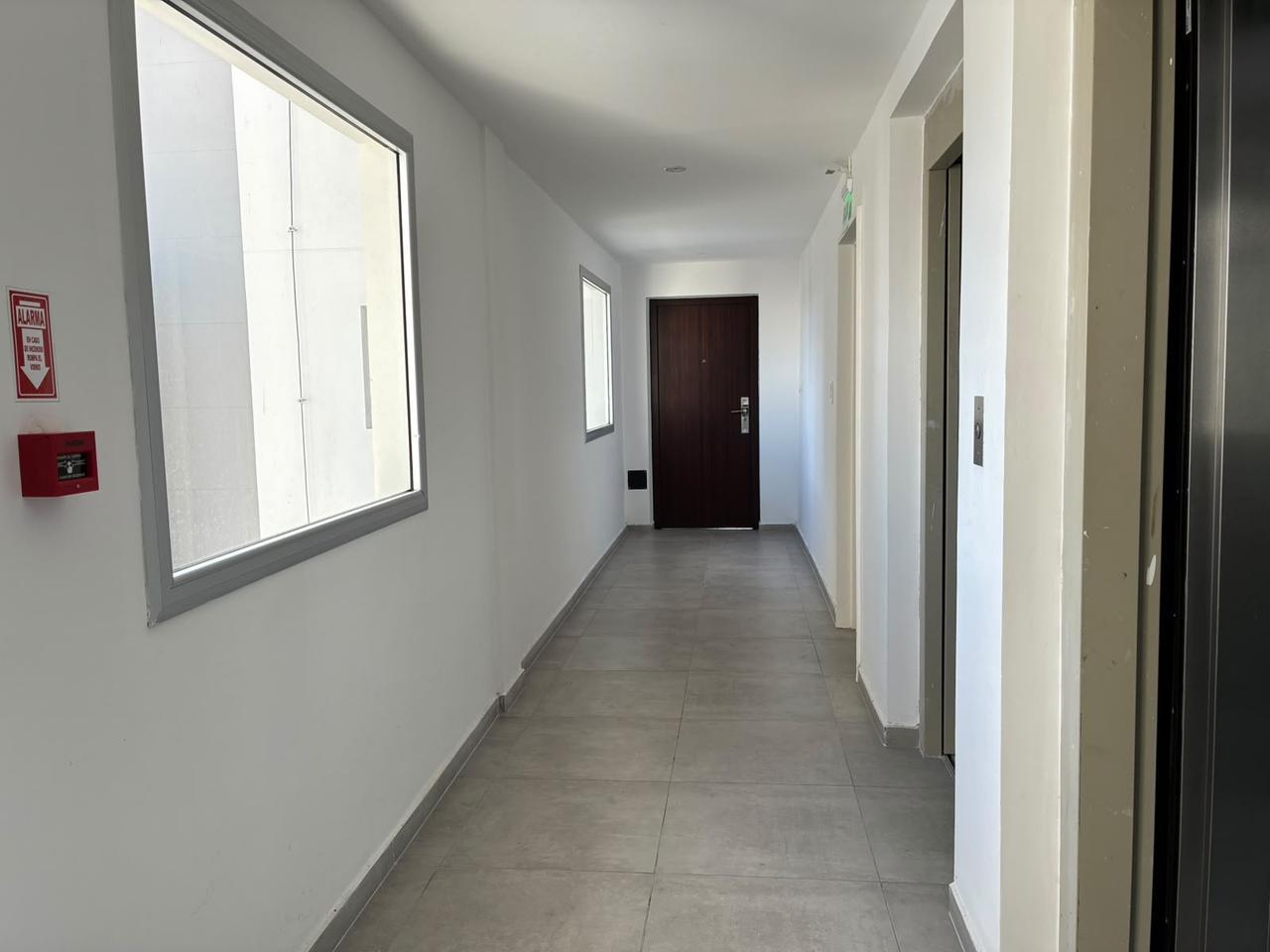 Foto de Semipiso en venta próximo a Plaza Paso, La Plata, imagen 3