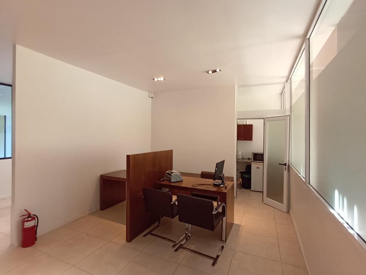 Foto de Local en alquiler City Bell - Dacal Bienes Raices, imagen 5