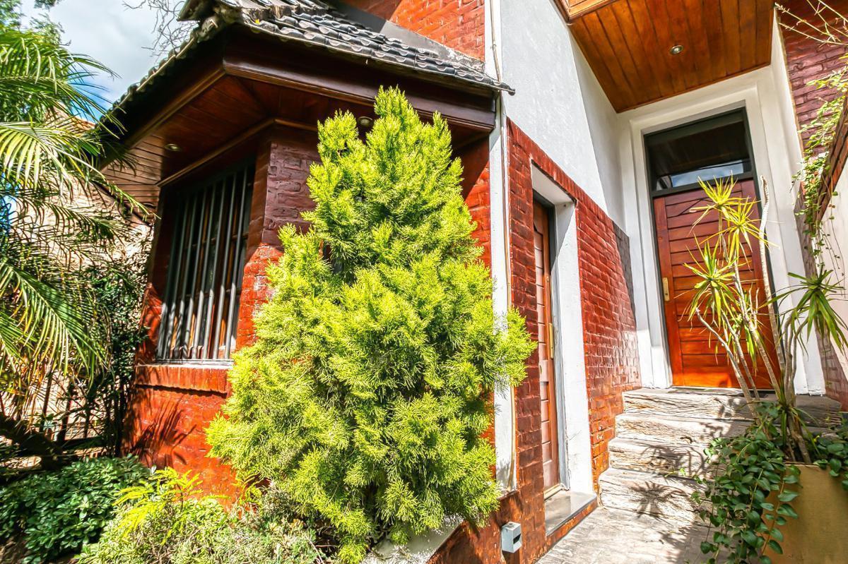 Foto de Casa de 5 ambientes en venta en City Bell, imagen 4