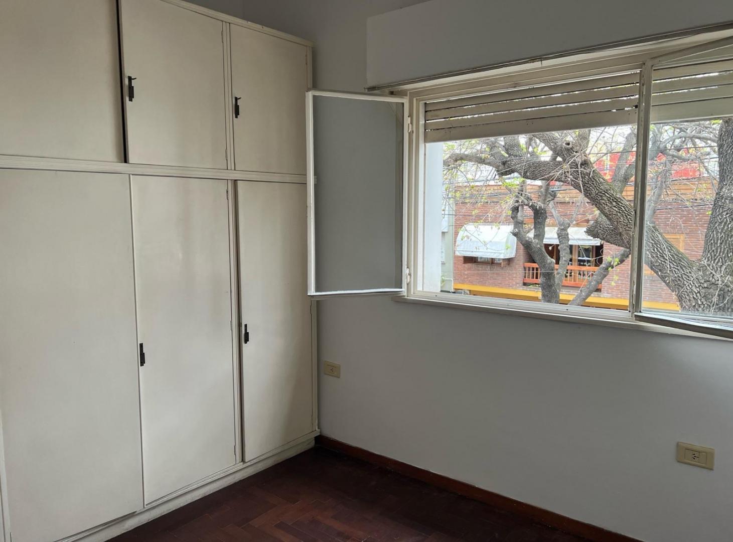 Foto de Casa mas local en venta en La Plata, imagen 5