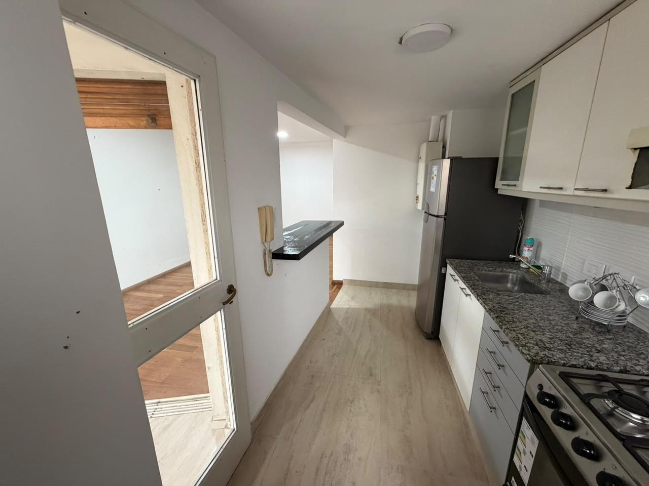 Foto de Departamento de 3 ambientes en venta en La Plata, imagen 5