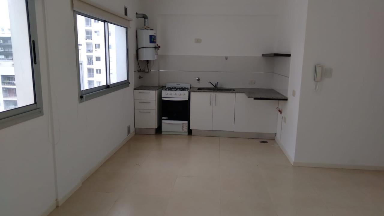 Foto de Departamento en alquiler en La Plata - Dacal Bienes Raíces, imagen 1
