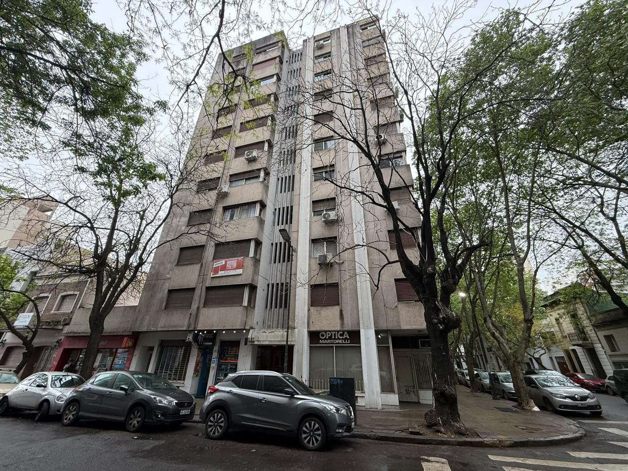 Foto de Departamento en venta de tres dormitorios en zona de Plaza San Martín., imagen 1