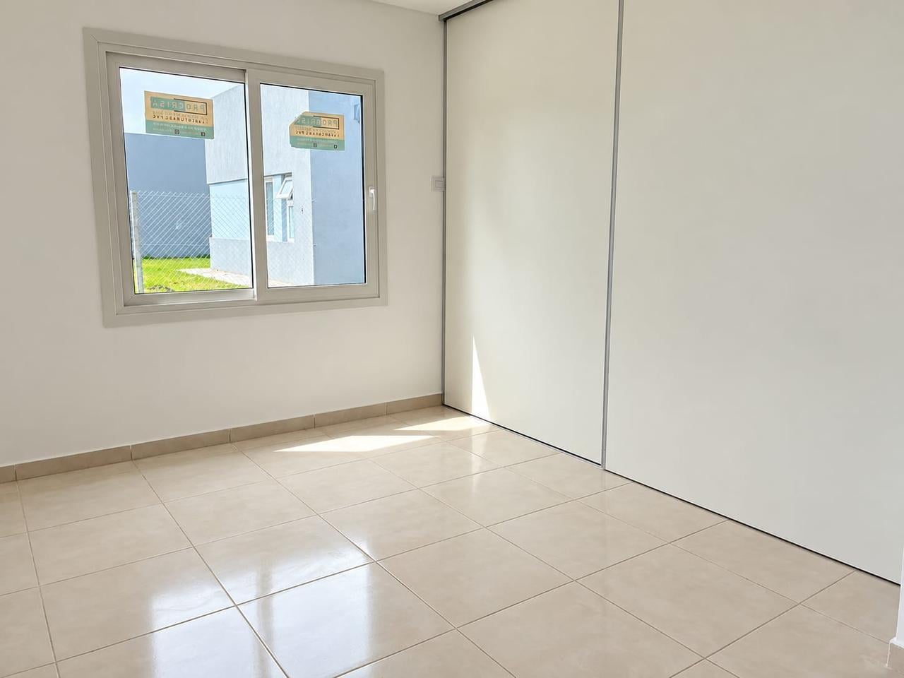Foto de Casa a estrenar en venta en villa elisa, imagen 4