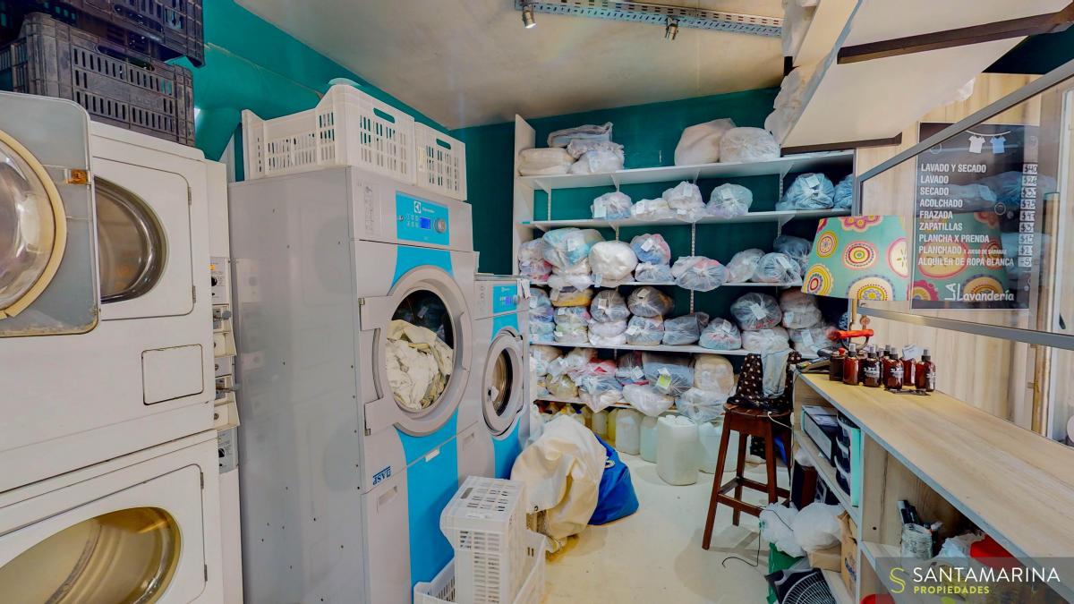 Carilo, Local Comercial en Venta. 5