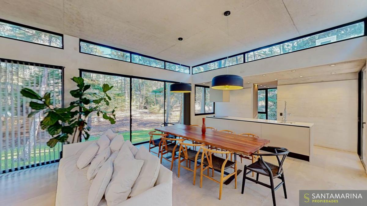 Carilo, Casa Premium Minimalista en Venta en Barrio Constancia