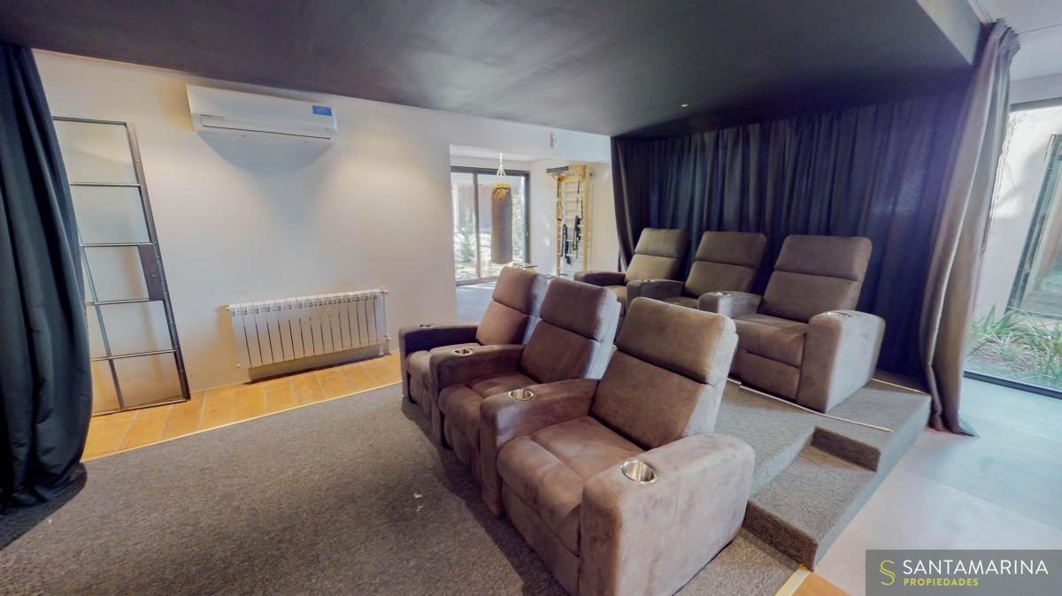Foto de Carilo, Casa Premium Minimalista en Venta en Barrio Constancia, imagen 4