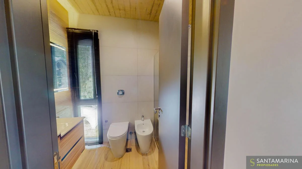 Carilo, Casa Vanguardista y Exclusiva en Venta. 5