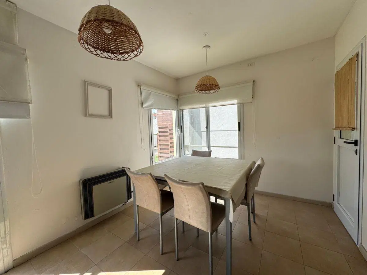 Departamento 3 ambientes con cochera a pasos del mar - Pinamar 2
