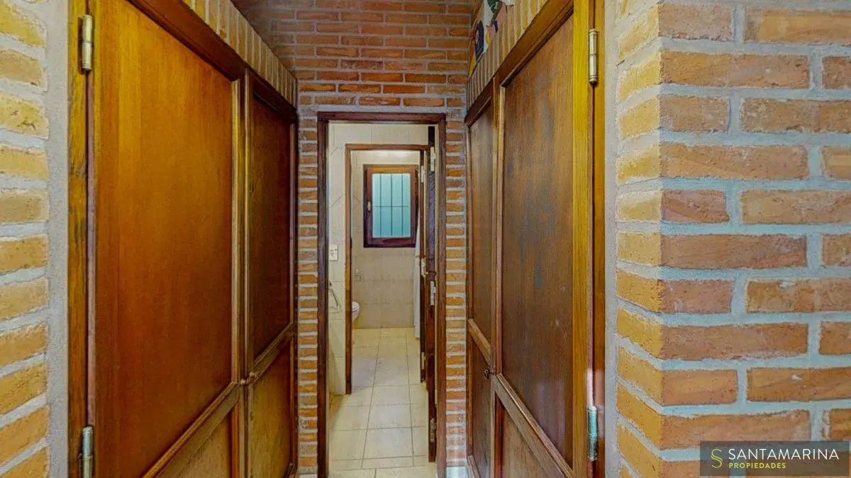 Casa en Una Planta - Lote de 1312m2 - Piscina Climatizada - Cariló 4