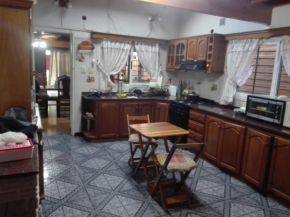 Chalet sobre espectacular lote de 51mts. zona de crecimiento constante.
