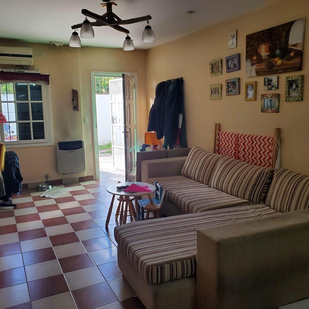 Foto de Casa tres ambientes a una cuadra de Avenida 29 de Septiembre y Luján, imagen 4