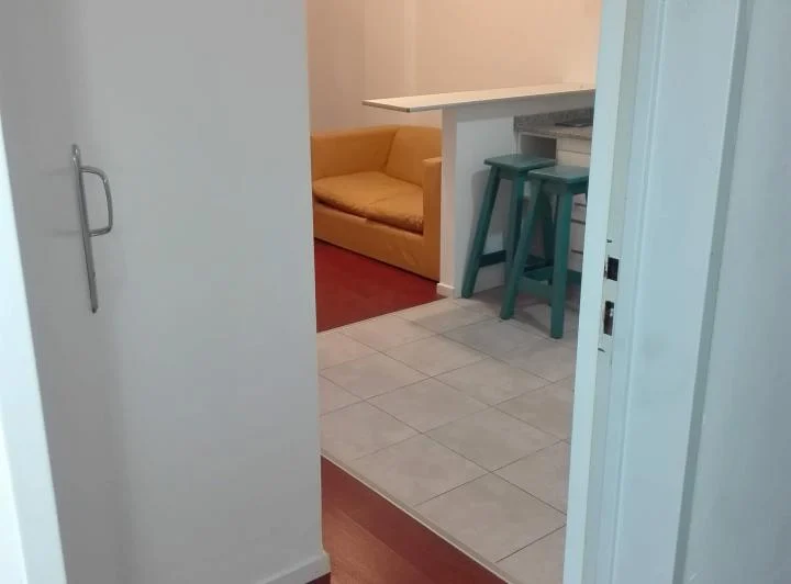 Monoambiente al frente excelente ubicación 5