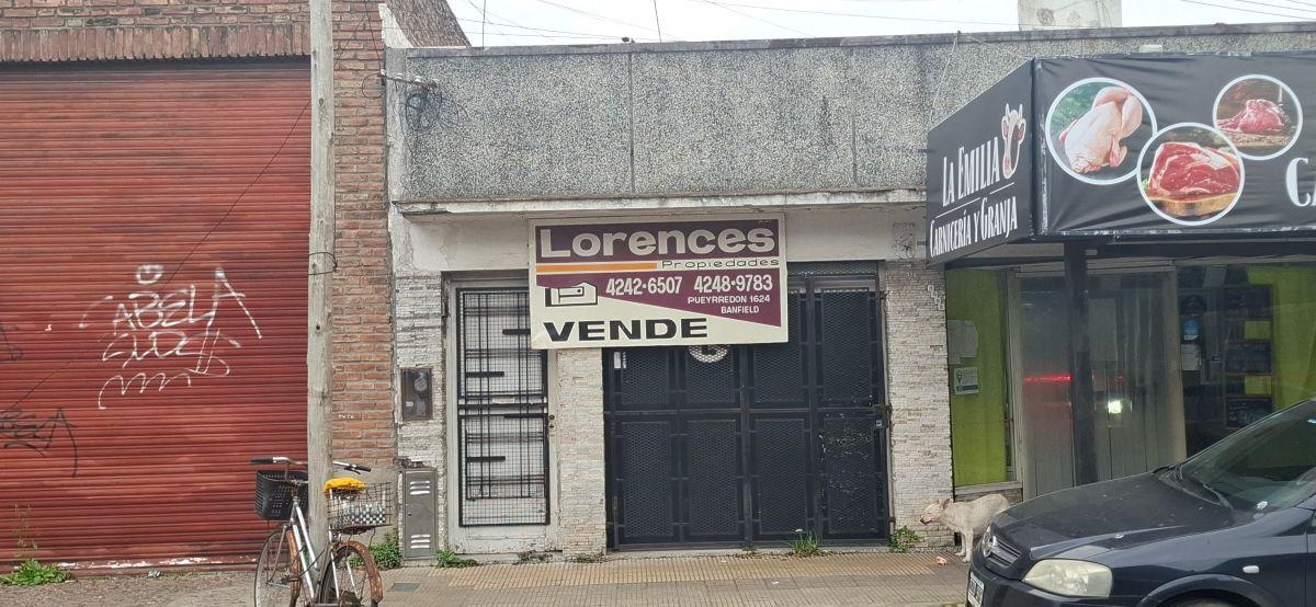 Foto de Casa Multi Familiar. Propied. Consta de un Local y Dos P. H. Muy Bien, imagen 2