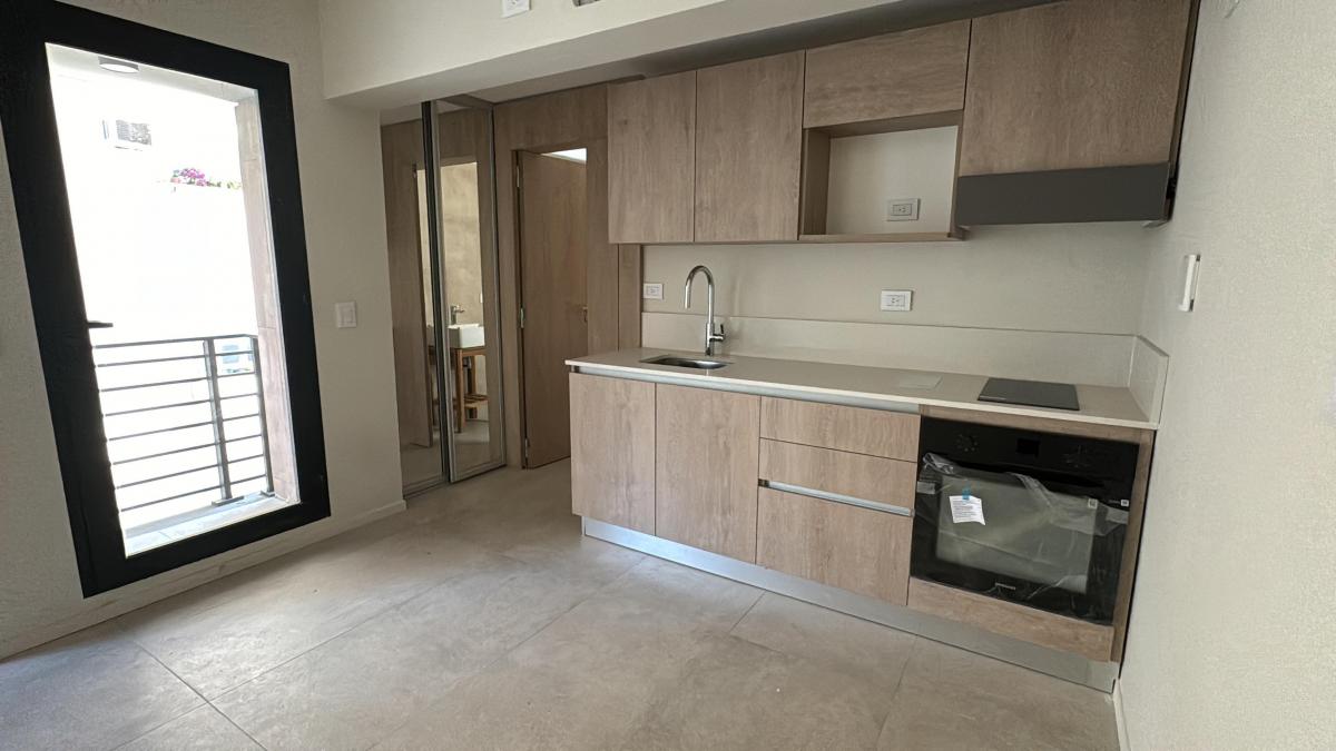 Foto de Monoambiente en Venta / Departamento 1 Ambiente En Belgrano R A Estrenar, imagen 3
