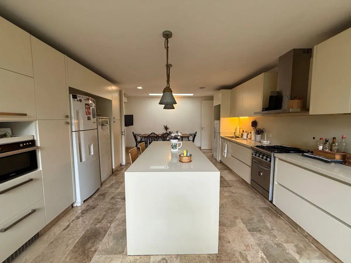 Casa en venta y Alquiler 4