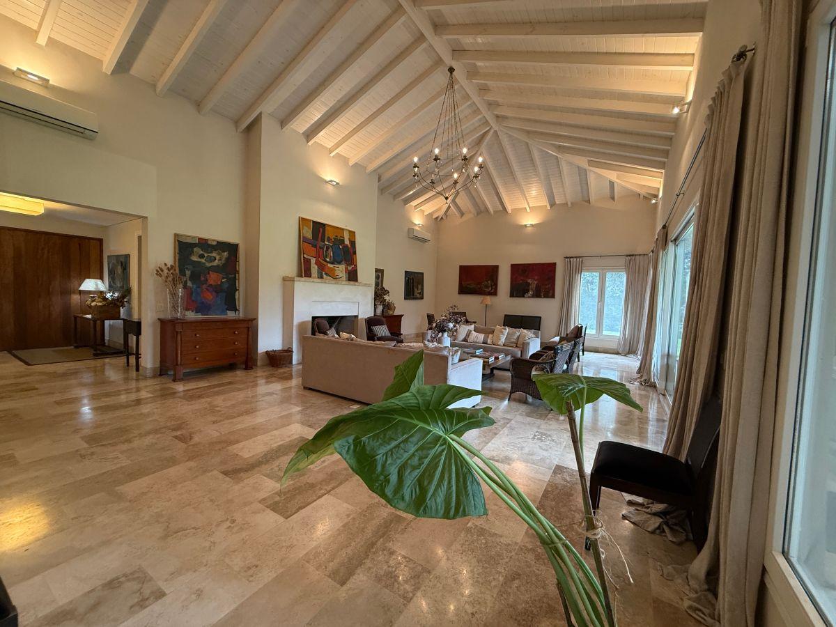 Casa en venta y Alquiler