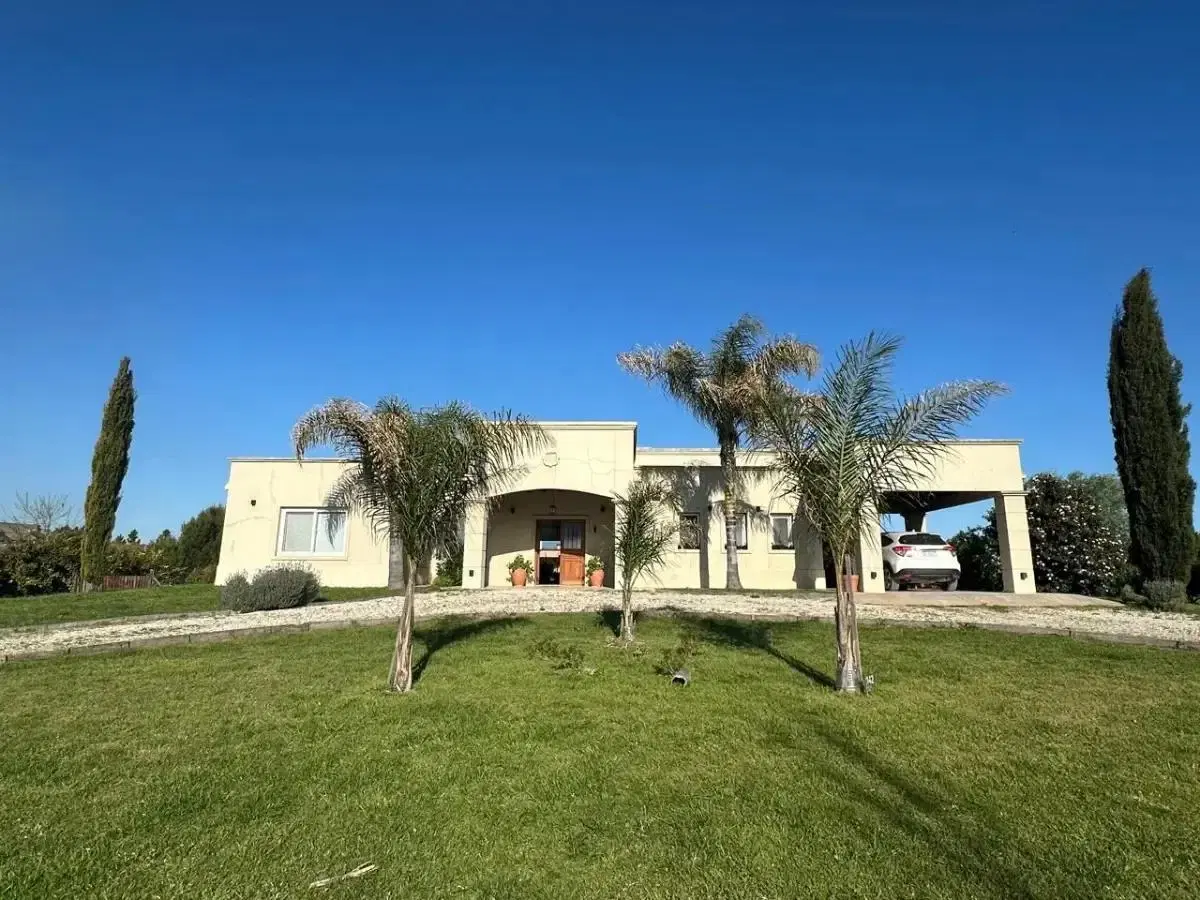 Casa En Venta Chacras De La Cruz - Barrio Cerrado 3