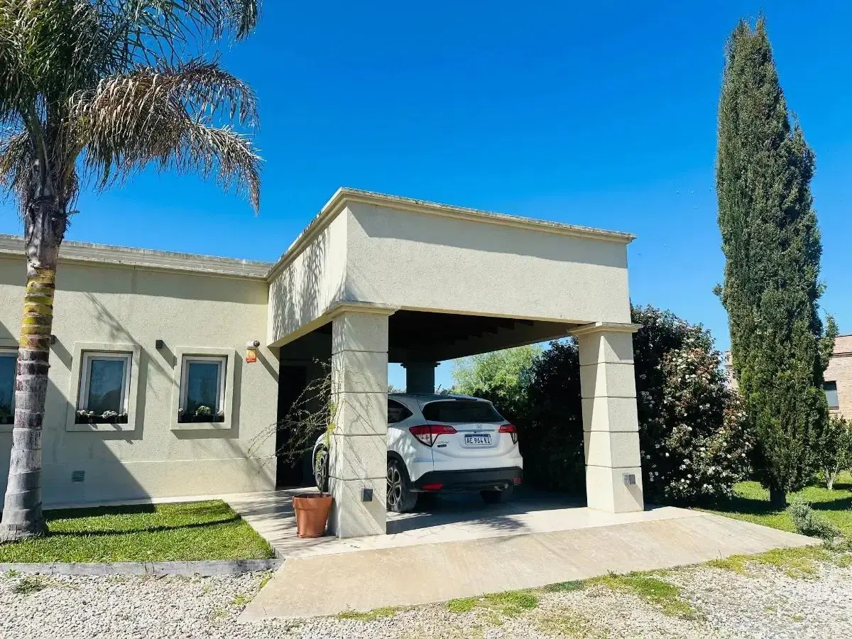 Casa En Venta Chacras De La Cruz - Barrio Cerrado 1