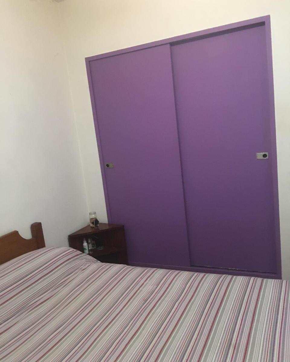 Departamento de 2 Ambientes con Balcon, 1er. Porescalera 5