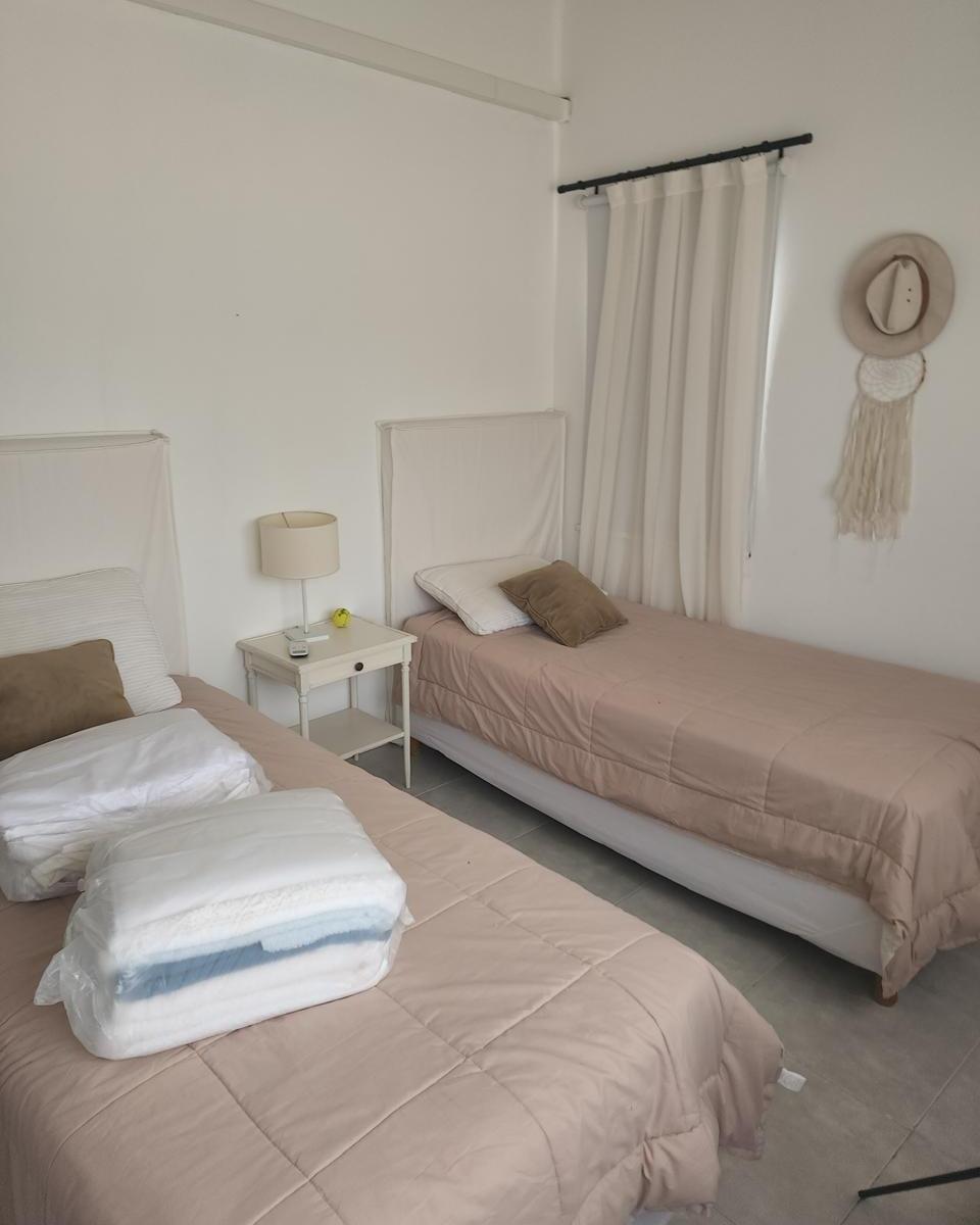 Muy Buena Casa en Costa Esmeralda, Oportunidad. 3