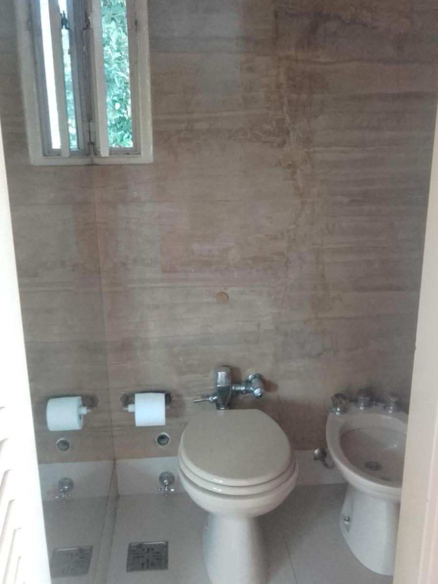 Excelente Casa Racionalista en La Mejor Zona de La Horqueta 1