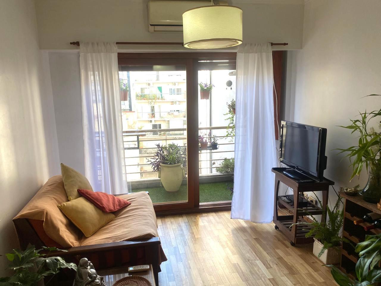 Departamento JULIAN ALVAREZ 2100 . BALCON. PISO 5 CONTRAFRENTE