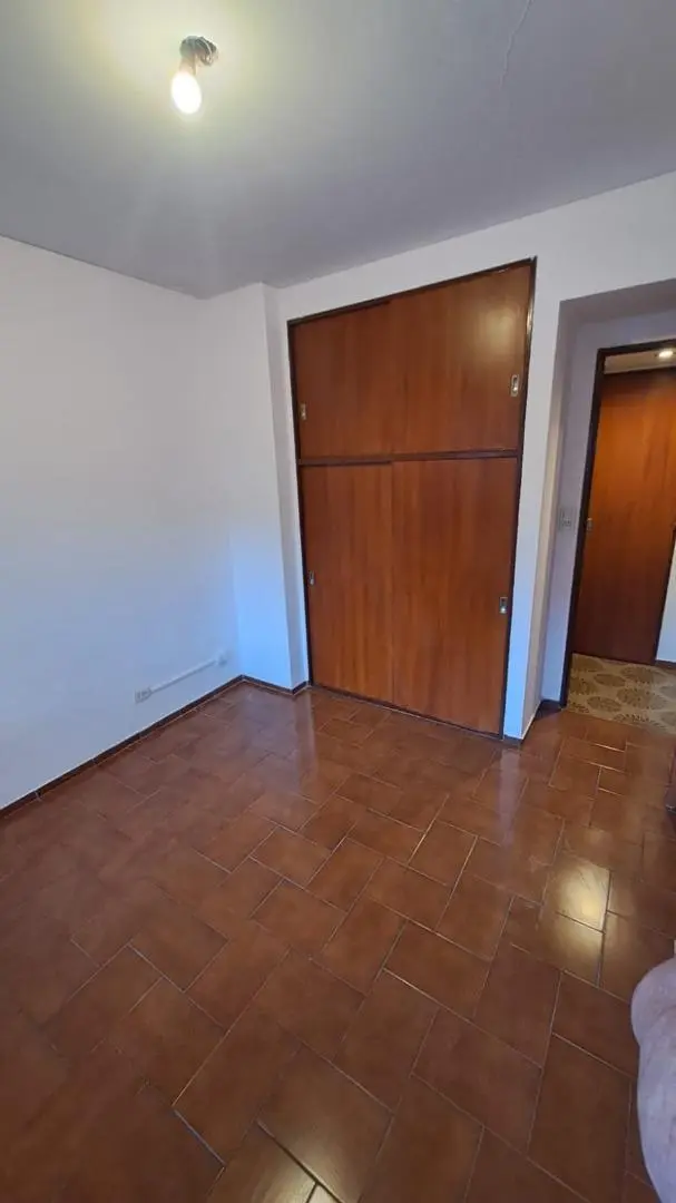 3 AMB - EXCEL -PLANTA BAJA - FRENTE- LAVAD -PATIO- LUZ SOL 4